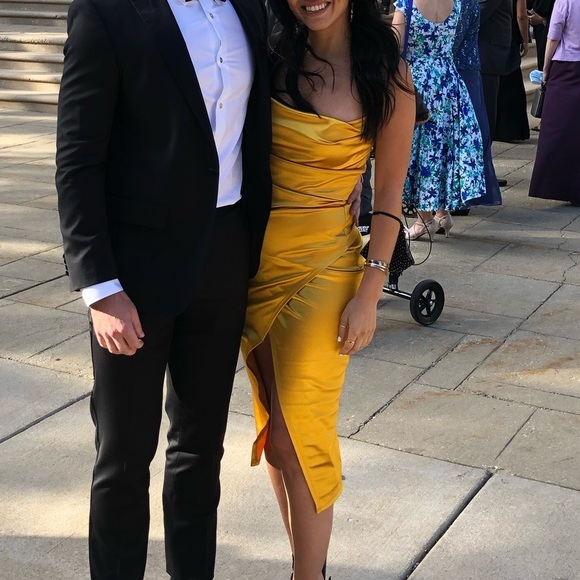 Windsor Evening Dress - Picture 8 of 9